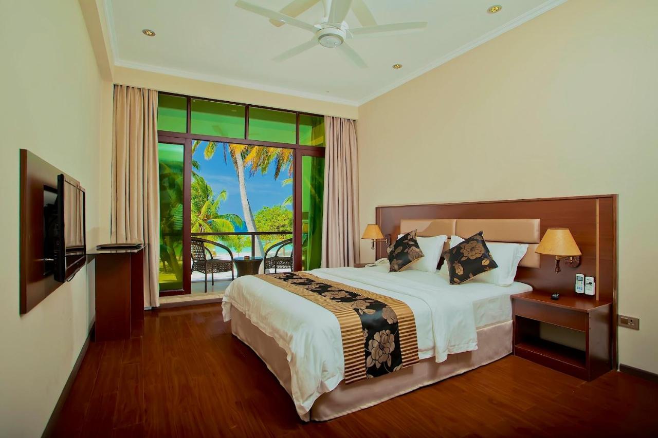 Kaani Beach Hotel At Маафуші Екстер'єр фото