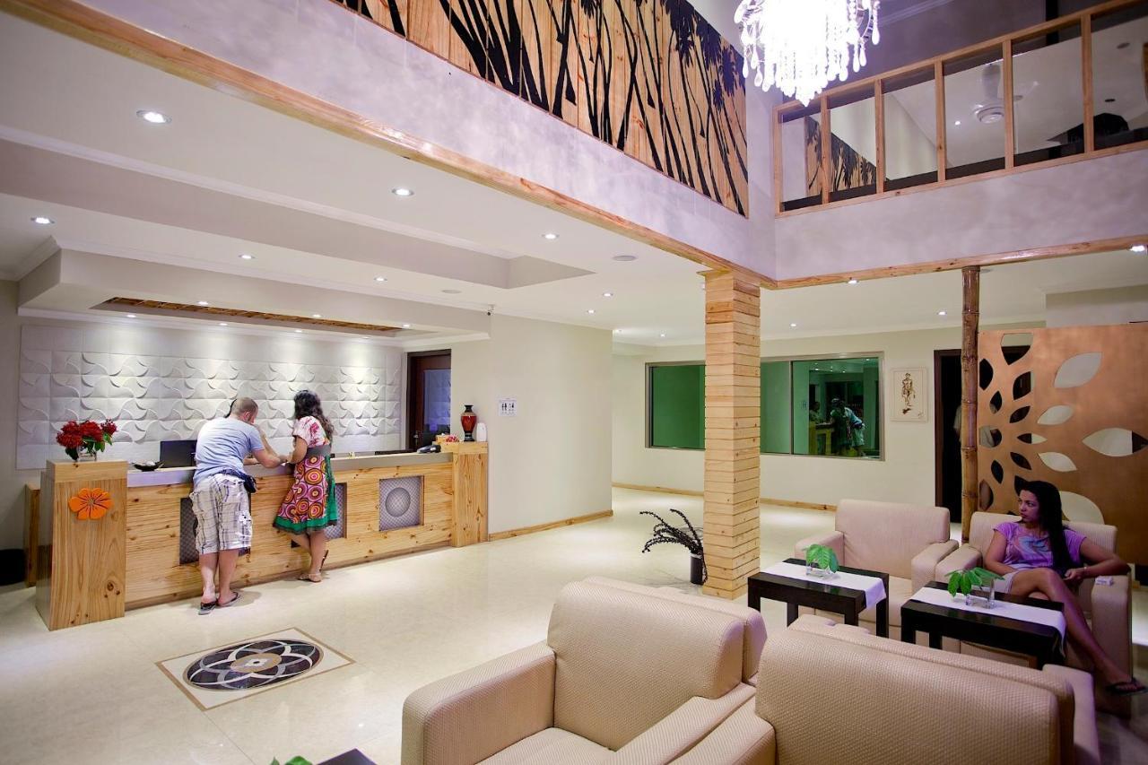 Kaani Beach Hotel At Маафуші Екстер'єр фото