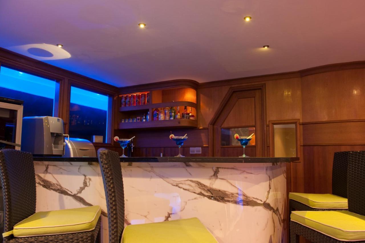 Kaani Beach Hotel At Маафуші Екстер'єр фото
